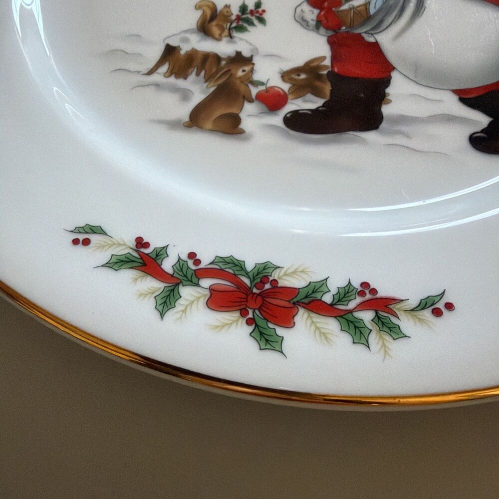 "Country Christmas" Collection 9.5" Porcelain Ware Indonesia Plate or Wall Decor - Picture 5 of 6